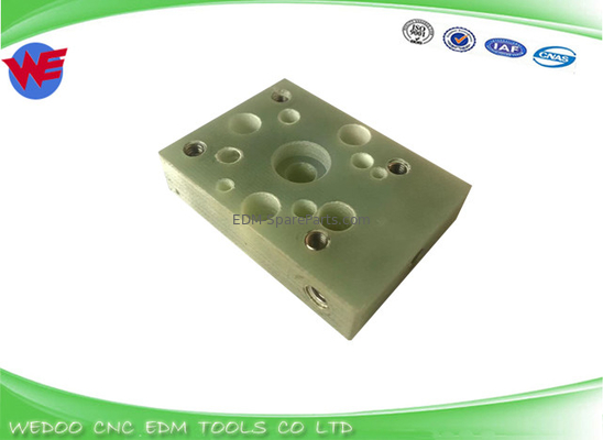 صفحه ایزولاتور پایین A290-8119-Z764 بلوک جت پایین قطعات Fanuc EDM 56x40x13