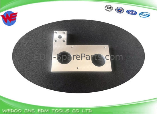 مواد SS DWC Fanuc Wire EDM لباس پوشیدن قطعات A290-8119-X384 صفحه حامل 135*108MM