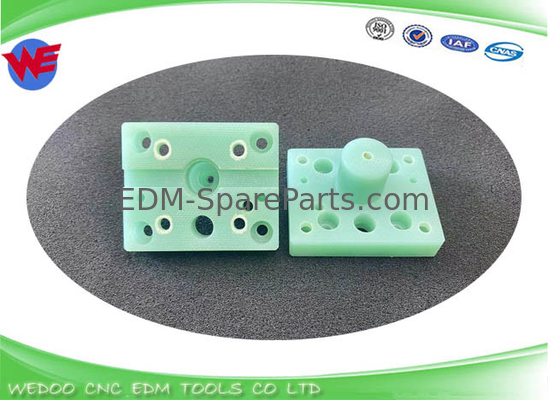 A290-8130-X763 قطعات فانوک ایزولاتور EDM بلوک جت پایین 54*43*10*26MM سری a-B