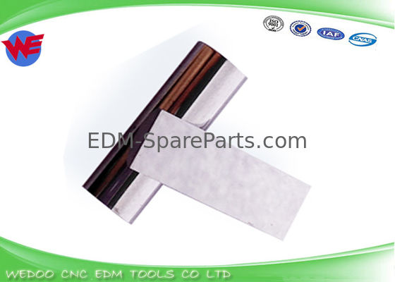 F005 A290-8101-X750 قطعات دستگاه فرسایش الکتریکی Fanuc / کنتاکت تغذیه 23x8x3t