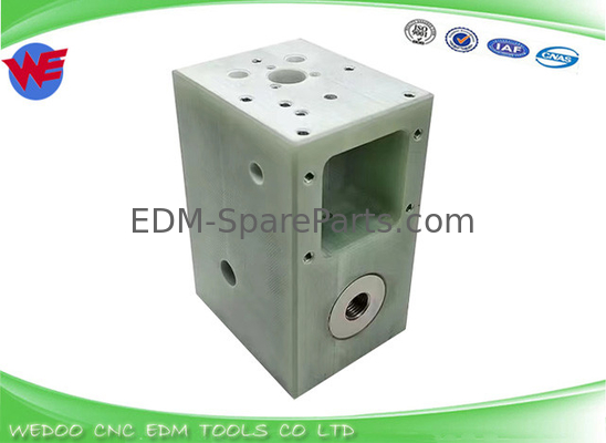20EC090A101=2 بلوک صفحه سر عایق ساز Makino EDM 120*80*65mm