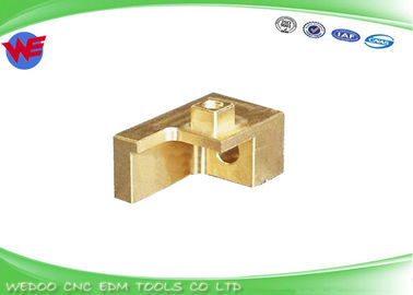 135008364 نگهدارنده تماس تغذیه برای سیم Charmilles EDM 135.008.364 قطعه ی ی جا به جا برای سلاح های EDM
