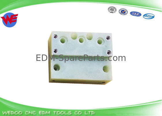 F324 A290-8111-Y526 Fanuc EDM صفحه جداساز فوقانی برای C600ib 70L*50W*19H