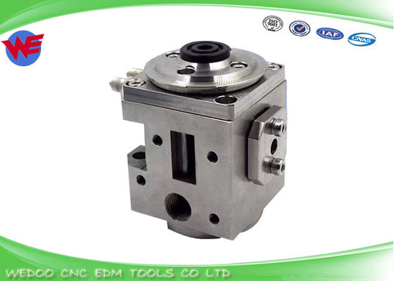 AQ300L AQ400 AQ360 AQ550 AQ570 Sodick COVERT AB GUIDE TO GUIDE HOLDER (شیوه جدید)